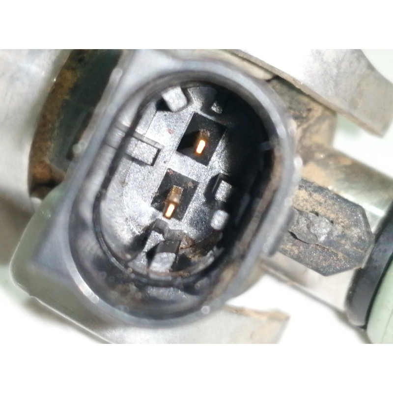 Recambio de inyector para hyundai kona sle 2wd referencia OEM IAM 3531003AC0  