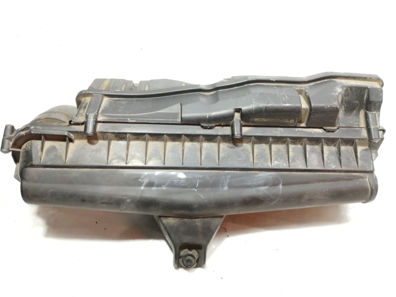 Recambio de filtro aire para peugeot 207 xs referencia OEM IAM V753482280  