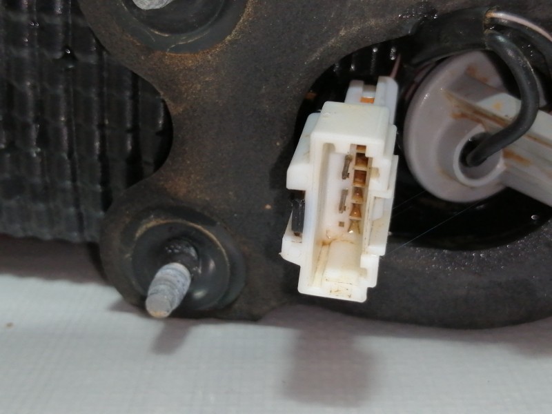 Recambio de piloto trasero derecho interior para hyundai kona sle 2wd referencia OEM IAM 92404J9000  