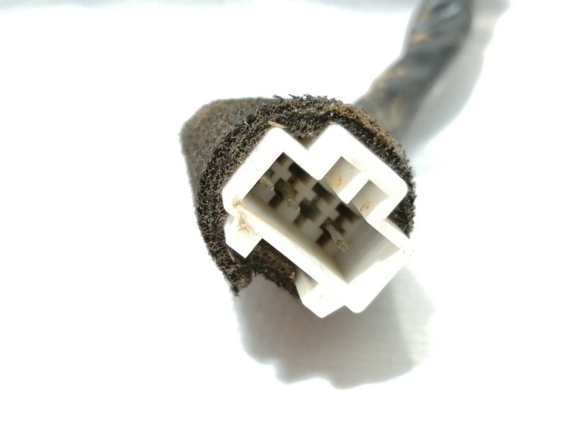 Recambio de piloto trasero izquierdo para hyundai kona sle 2wd referencia OEM IAM 92401J9000  