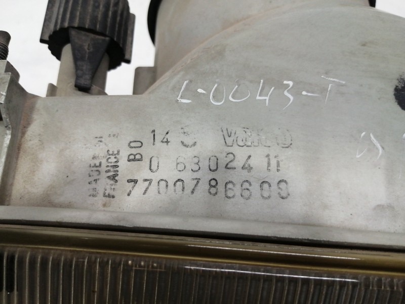 Recambio de faro derecho para renault 19 hatchback (b/c53) gtd referencia OEM IAM 7700786608 7700786608 