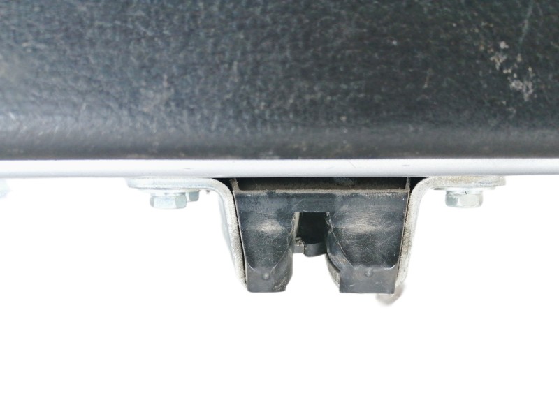 Recambio de porton trasero para mitsubishi outlander (cu0w) 2.0 4wd referencia OEM IAM   