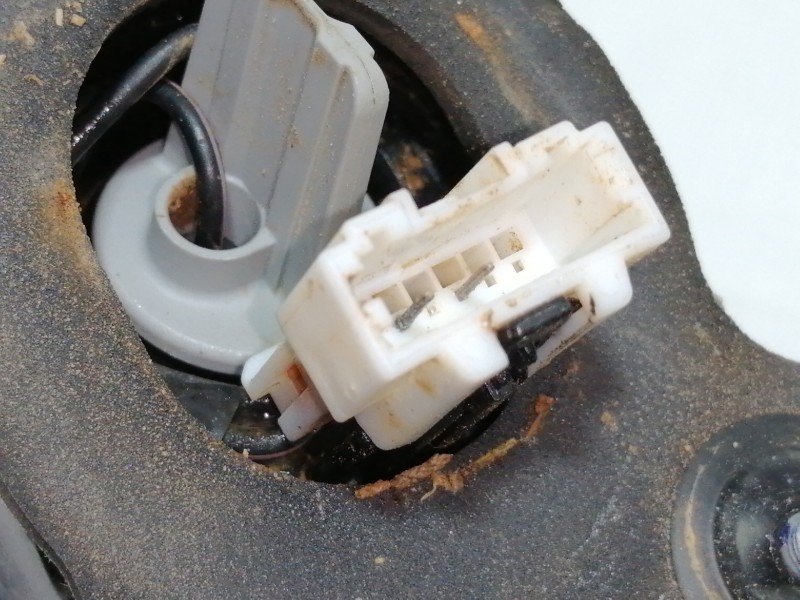 Recambio de piloto trasero izquierdo interior para hyundai kona sle 2wd referencia OEM IAM 92403J9000  