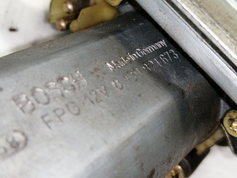 Recambio de elevalunas delantero izquierdo para mercedes-benz clase a (w168) 140 (168.031) referencia OEM IAM 0130821637  