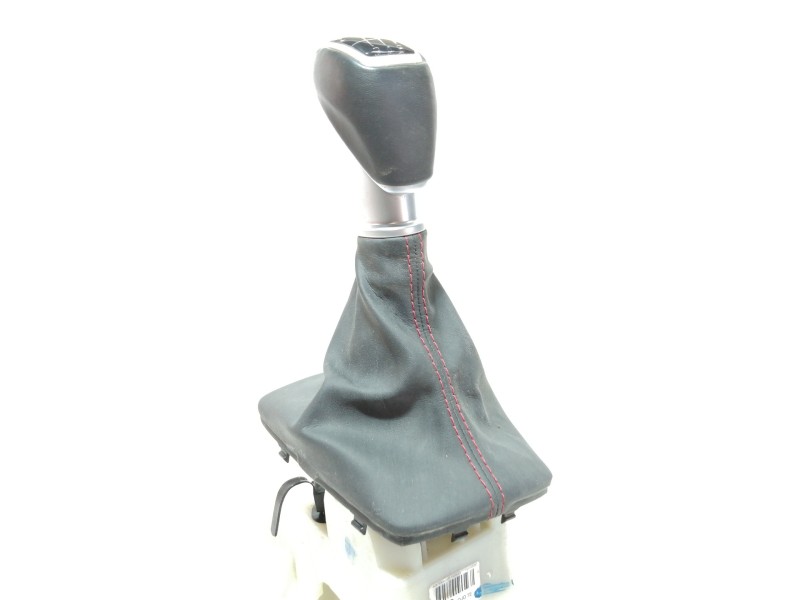 Recambio de palanca cambio para hyundai kona sle 2wd referencia OEM IAM 43700XXXXX  