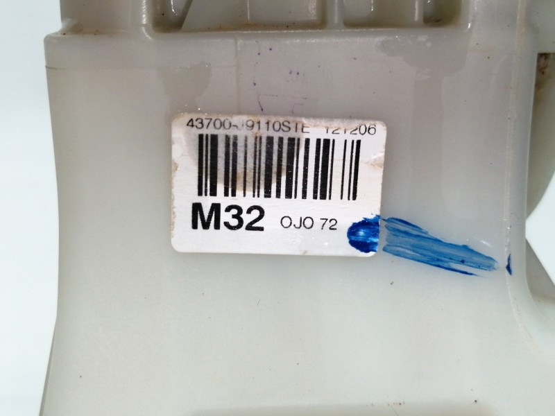 Recambio de palanca cambio para hyundai kona sle 2wd referencia OEM IAM 43700XXXXX  