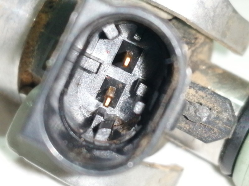 Recambio de inyector para hyundai kona sle 2wd referencia OEM IAM 3531003AC0  