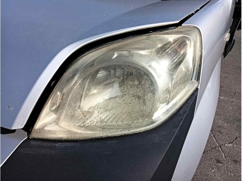 Recambio de faro izquierdo para peugeot bipper tepee basis referencia OEM IAM   PARA PULIR