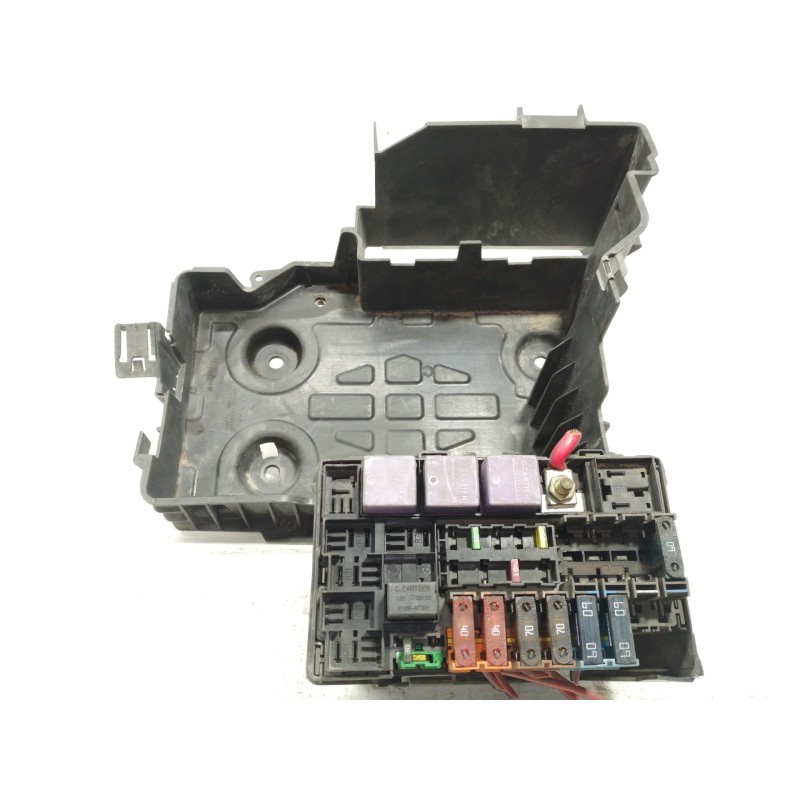 Recambio de caja reles / fusibles para renault laguna ii (bg0) authentique referencia OEM IAM 8200003059  