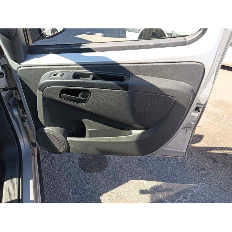 Recambio de guarnecido puerta delantera derecha para peugeot bipper tepee basis referencia OEM IAM   
