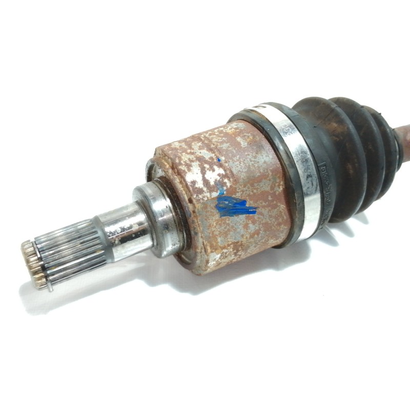 Recambio de transmision delantera izquierda para hyundai kona sle 2wd referencia OEM IAM 49500J9000  