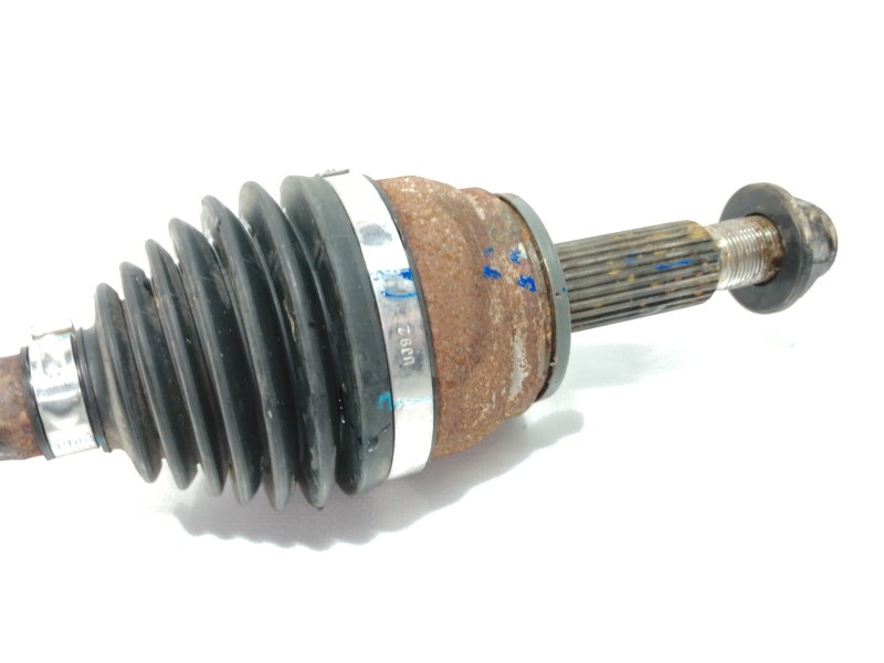 Recambio de transmision delantera izquierda para hyundai kona sle 2wd referencia OEM IAM 49500J9000  