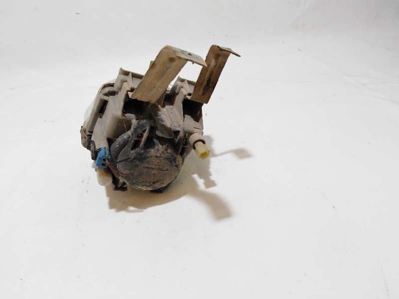 Recambio de faro antiniebla derecho para opel astra f berlina 1.6 16v referencia OEM IAM 0305120106  