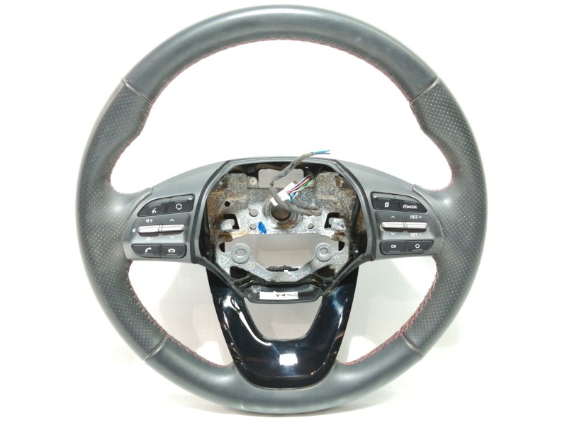 Recambio de volante para hyundai kona sle 2wd referencia OEM IAM 96720J9620TMT  
