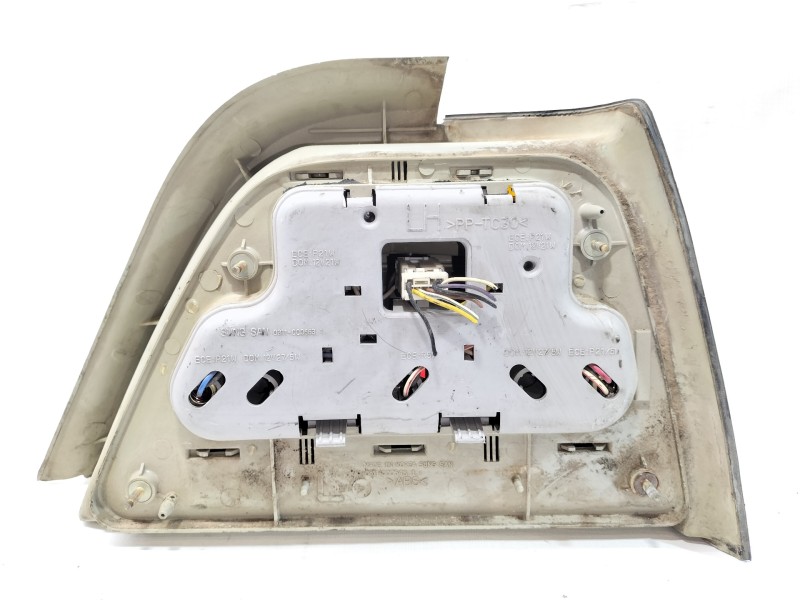 Recambio de piloto trasero izquierdo para daewoo nexia acro referencia OEM IAM   