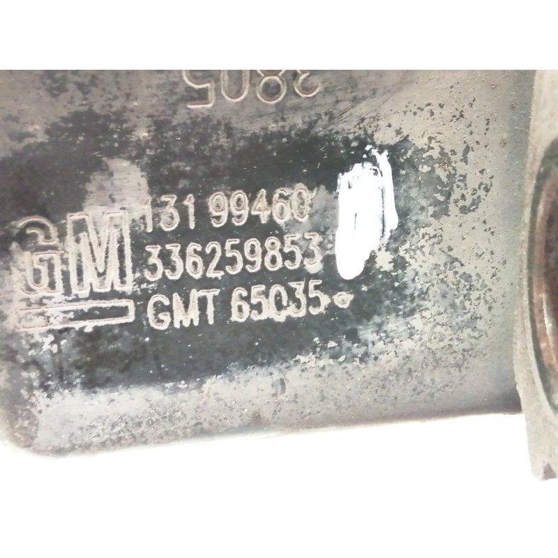 Recambio de mangueta delantera izquierda para opel astra gtc sport referencia OEM IAM 13199460  