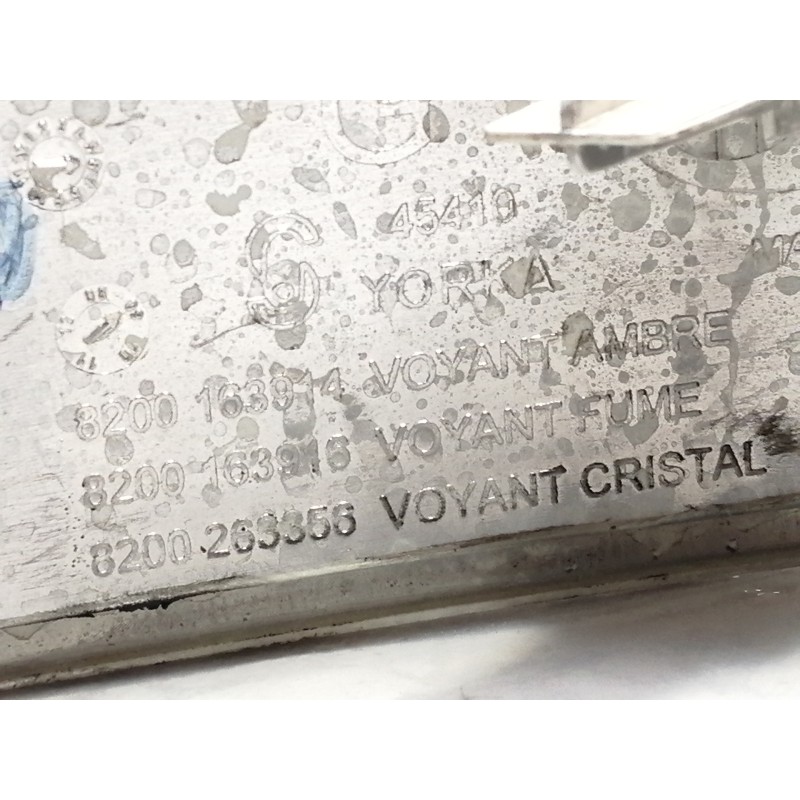 Recambio de piloto delantero izquierdo para nissan interstar (x70) caja cerrada, l 1h2, batalla corta 3,5t referencia OEM IAM 82