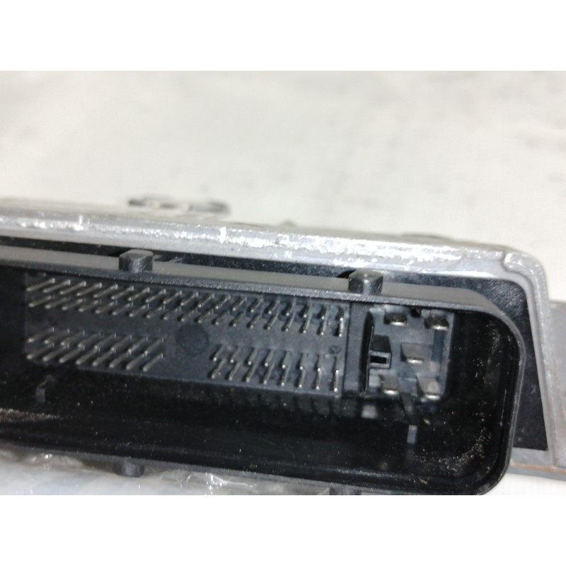 Recambio de centralita motor uce para seat ibiza (6j5) emoción referencia OEM IAM 03E906019R  