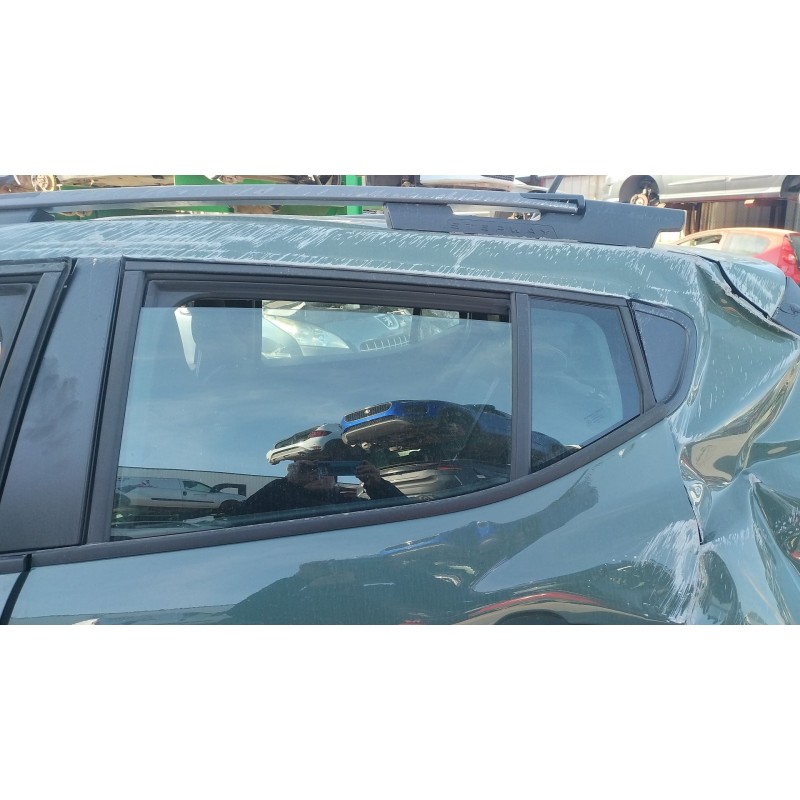 Recambio de elevalunas trasero izquierdo para dacia sandero iii 1.0 tce 90 referencia OEM IAM 827211027R  