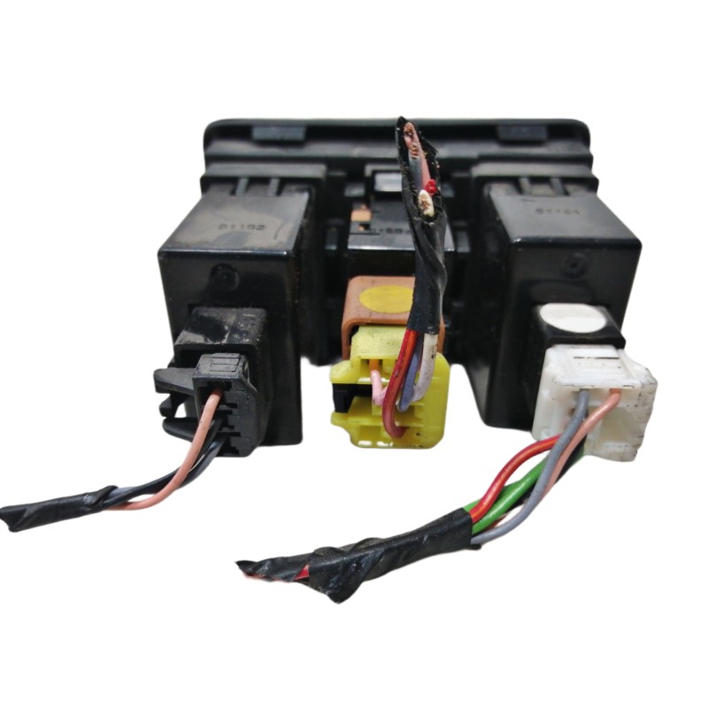 Recambio de interruptor para hyundai i30 classic referencia OEM IAM 937002R030WK  