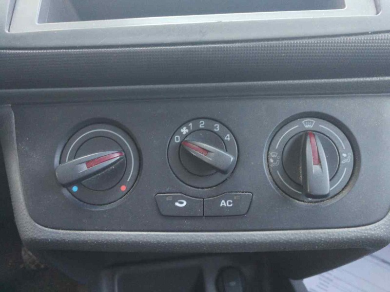 Recambio de mando calefaccion / aire acondicionado para seat ibiza (6j5) emoción referencia OEM IAM 6J0820045A  