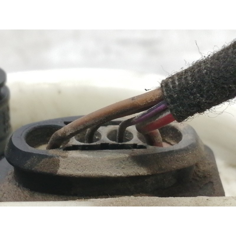 Recambio de aforador para ford galaxy (vy) ghia referencia OEM IAM 228233008005 7M3919051 YM219H307CA 