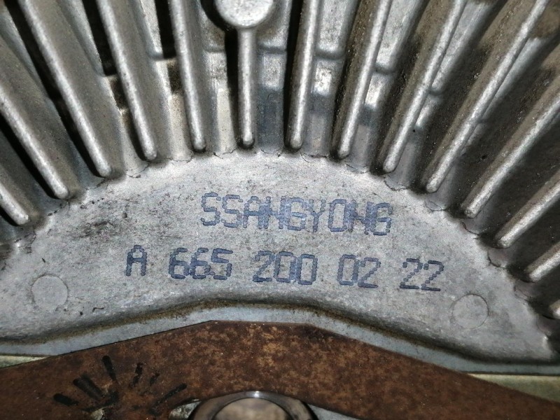 Recambio de ventilador viscoso motor para ssangyong kyron 200 xdi limited referencia OEM IAM A6652000222 152100062001 