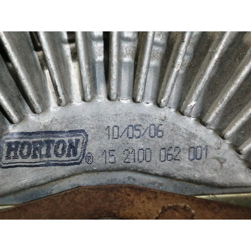 Recambio de ventilador viscoso motor para ssangyong kyron 200 xdi limited referencia OEM IAM A6652000222 152100062001 