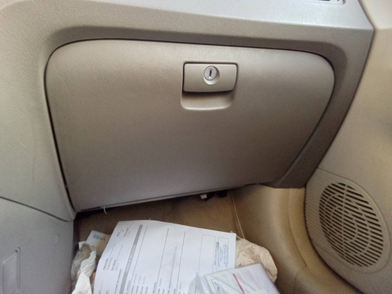 Recambio de guantera para hyundai tucson (jm) 2.0 crdi comfort (4wd) referencia OEM IAM 845112E000  