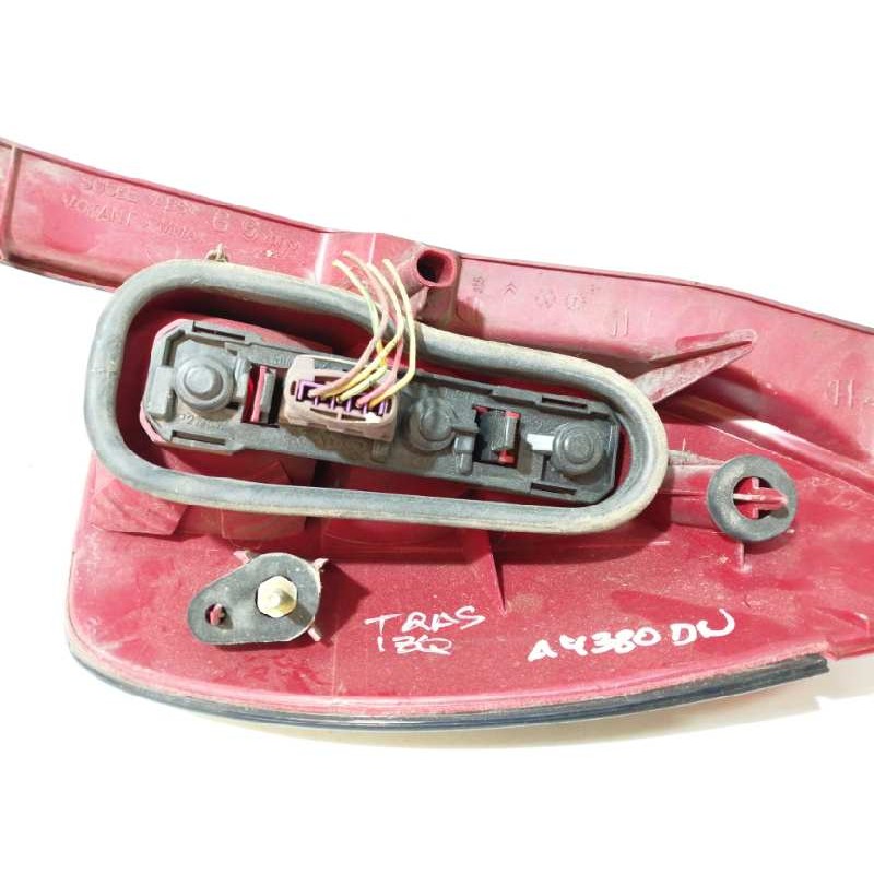 Recambio de piloto trasero izquierdo para peugeot 306 break style referencia OEM IAM   