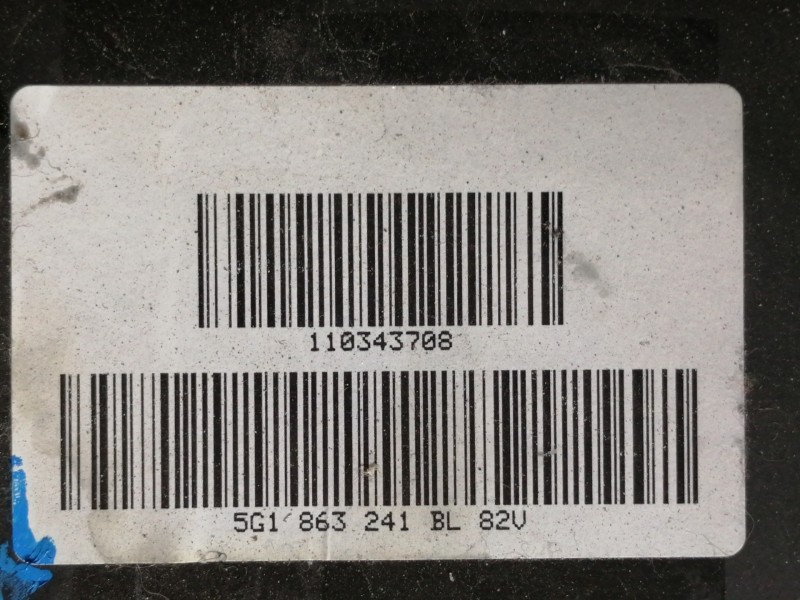Recambio de apoyabrazos central para volkswagen golf vii lim. (bq1) advance referencia OEM IAM 5G1863241BL  