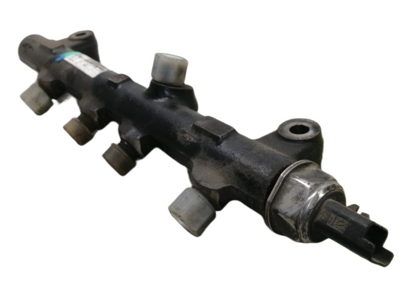 Recambio de rampa inyectora para ssangyong kyron 200 xdi limited referencia OEM IAM R9144Z190A A6640700295 