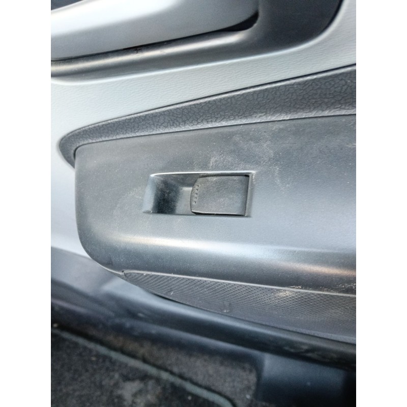 Recambio de mando elevalunas delantero derecho para nissan pixo (ua0) 1.0 referencia OEM IAM   