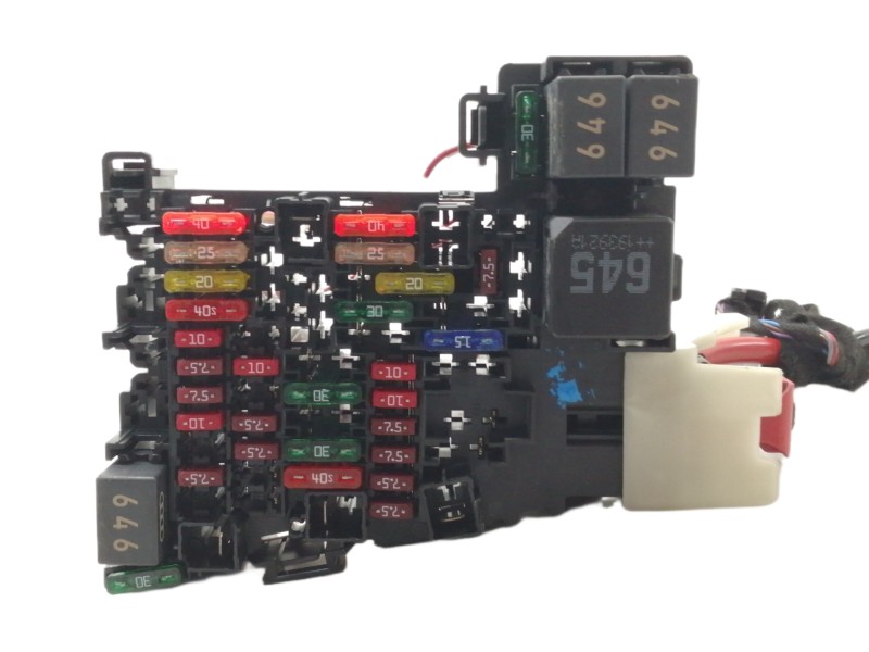 Recambio de caja reles / fusibles para volkswagen golf vii lim. (bq1) advance referencia OEM IAM 5Q0937615C VWPE904184 