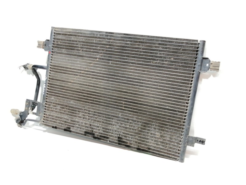 Recambio de condensador / radiador aire acondicionado para volkswagen passat berlina (3b2) comfortline referencia OEM IAM 8D0260