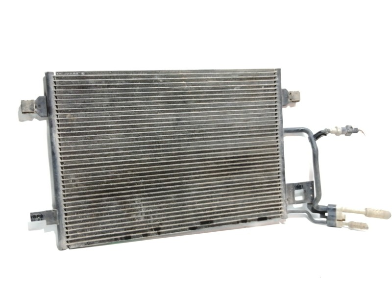 Recambio de condensador / radiador aire acondicionado para volkswagen passat berlina (3b2) comfortline referencia OEM IAM 8D0260