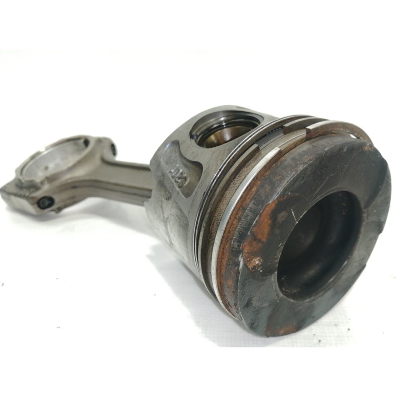 Recambio de piston para fiat linea (110) dynamic referencia OEM IAM 06933  