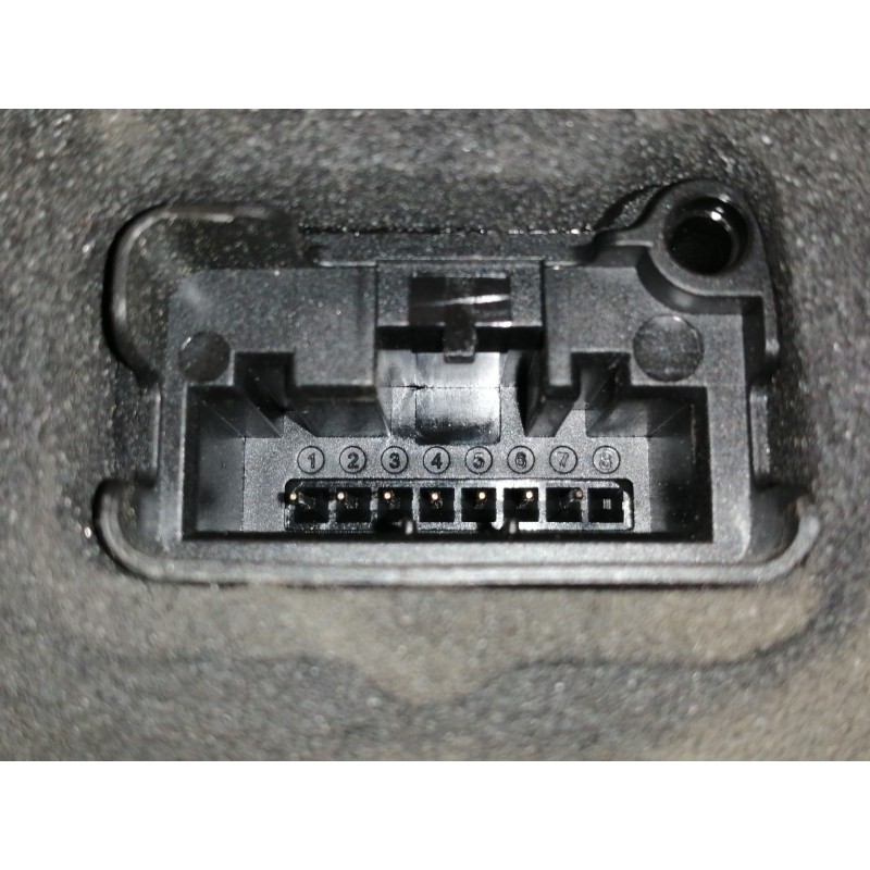 Recambio de cerradura puerta delantera derecha para volkswagen golf vii lim. (bq1) advance referencia OEM IAM 5TB837016C B6C5TB8