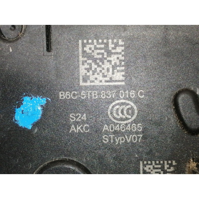 Recambio de cerradura puerta delantera derecha para volkswagen golf vii lim. (bq1) advance referencia OEM IAM 5TB837016C B6C5TB8