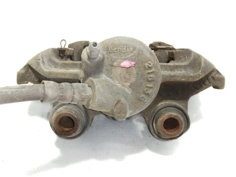 Recambio de pinza freno delantera izquierda para renault rapid/express (f40) 1.4 referencia OEM IAM 216138  