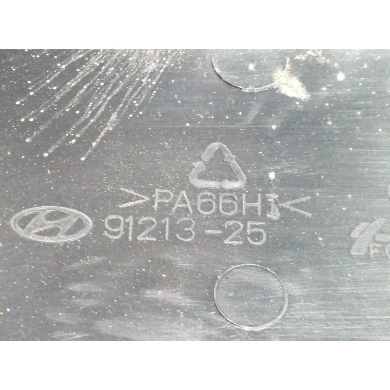 Recambio de caja reles / fusibles para hyundai accent (lc) gl 4p referencia OEM IAM 9120525201 9121325 91205