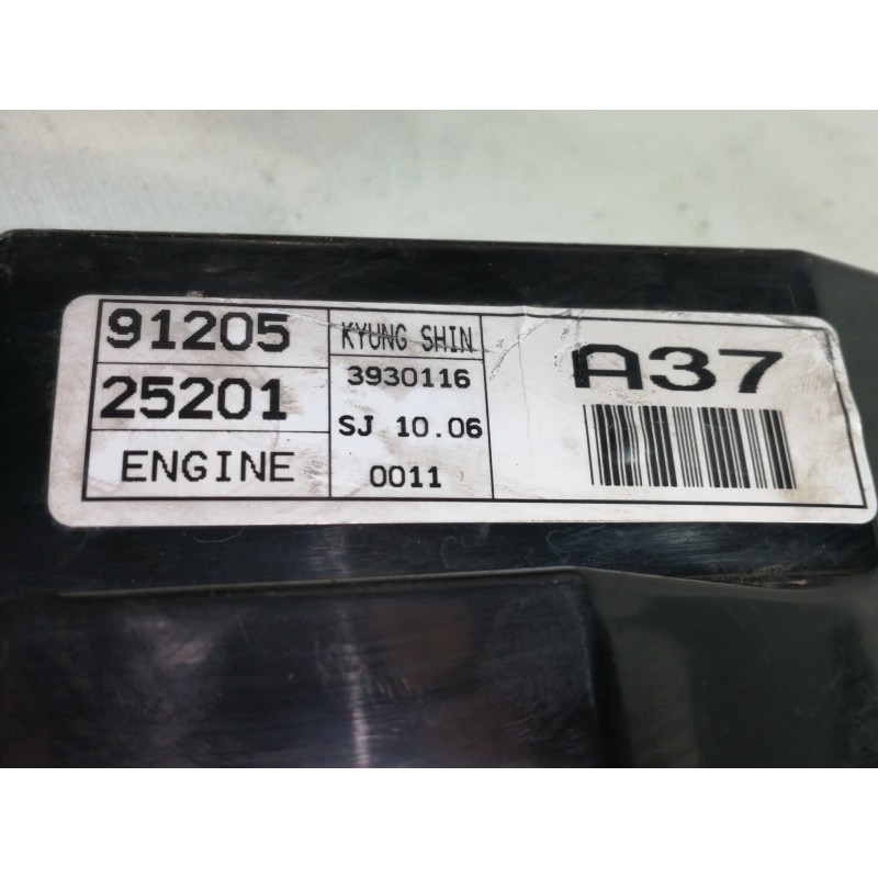 Recambio de caja reles / fusibles para hyundai accent (lc) gl 4p referencia OEM IAM 9120525201 9121325 91205