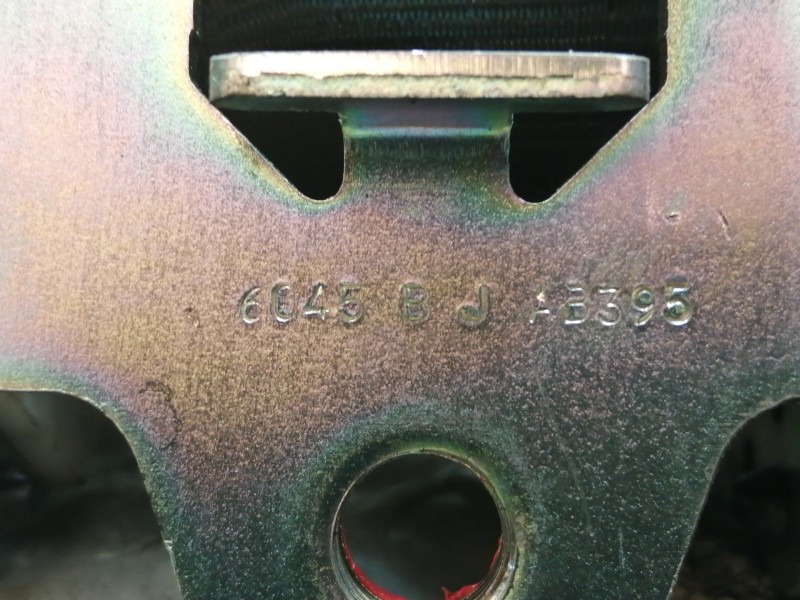 Recambio de cinturon seguridad trasero izquierdo para volkswagen golf vii lim. (bq1) advance referencia OEM IAM 621102200 000090