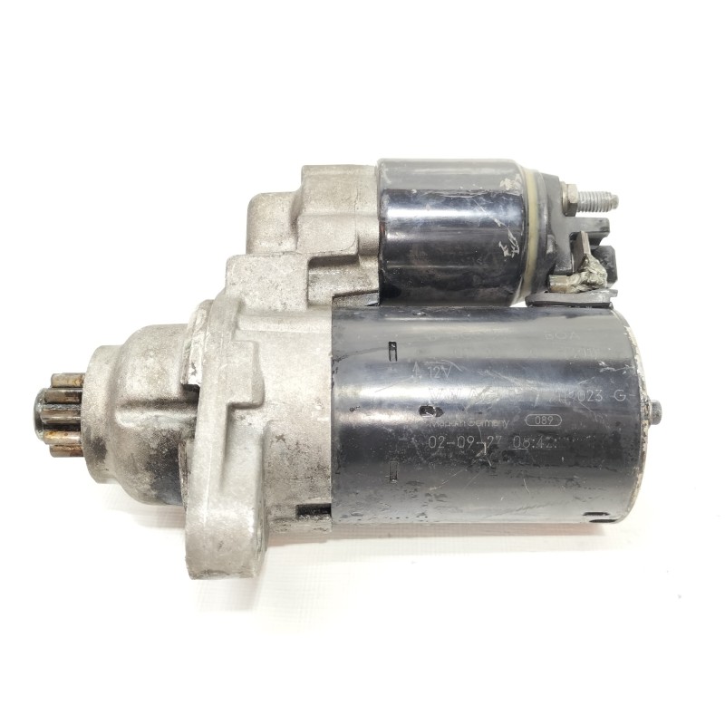 Recambio de motor arranque para volkswagen polo (9n1) 1.4 16v referencia OEM IAM 0001120400  