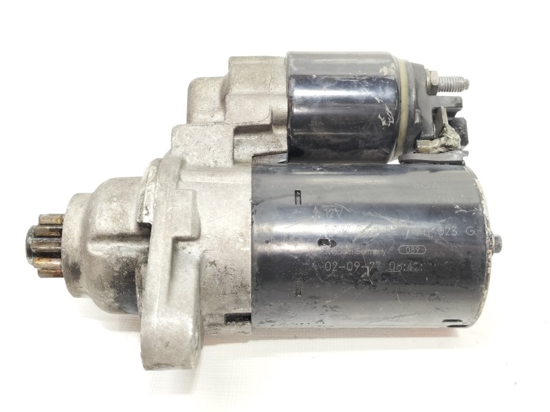 Recambio de motor arranque para volkswagen polo (9n1) 1.4 16v referencia OEM IAM 0001120400  