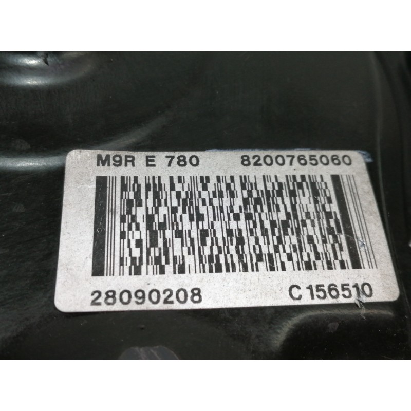 Recambio de tapa distribucion para renault trafic combi (ab 4.01) 6 - plazas, acristalado parcial 2,9t combi corto referencia OE