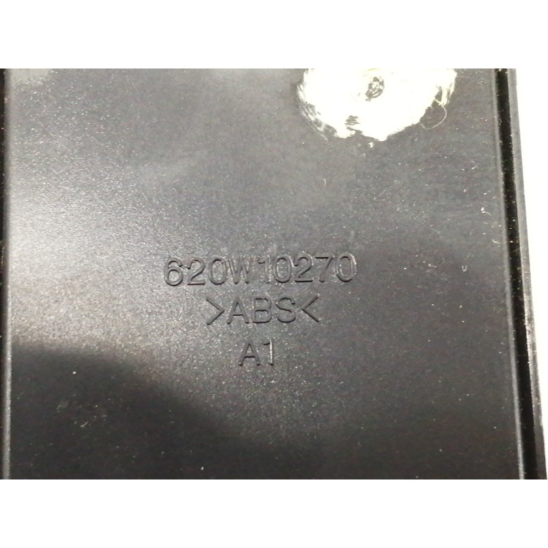 Recambio de mando elevalunas delantero izquierdo para hyundai accent (lc) gl 4p referencia OEM IAM 620W10270  