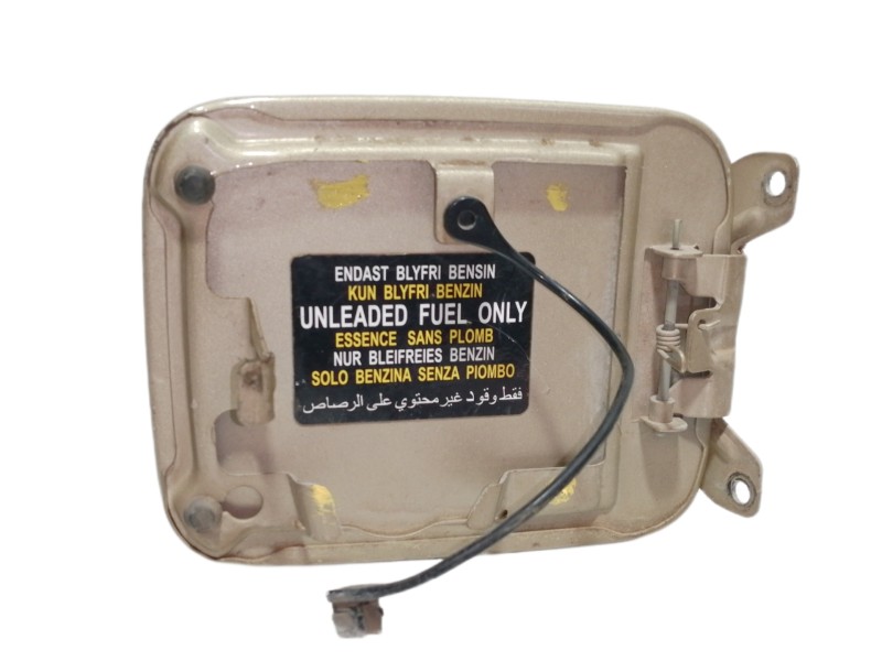 Recambio de tapa exterior combustible para hyundai accent (lc) gl 4p referencia OEM IAM   