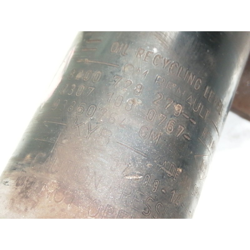 Recambio de amortiguador delantero izquierdo para renault trafic combi (ab 4.01) 6 - plazas, acristalado parcial 2,9t combi cort