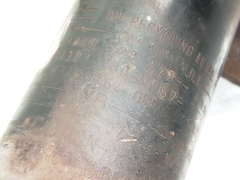 Recambio de amortiguador delantero izquierdo para renault trafic combi (ab 4.01) 6 - plazas, acristalado parcial 2,9t combi cort